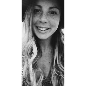 Meet your Posher, Pauline